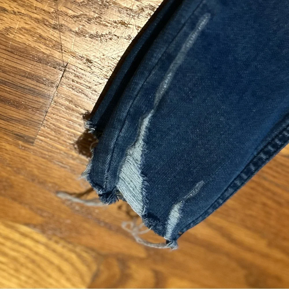 Free‎ People Women's Medium Blue Distressed Skinny Jeans, Size Waist 24